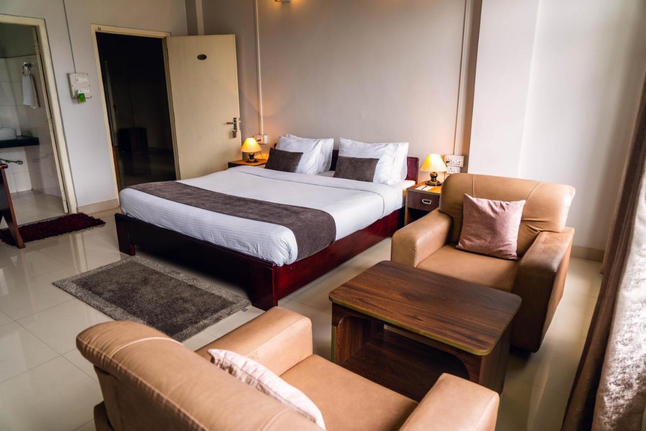 Hotel Ariel Kohima Экстерьер фото
