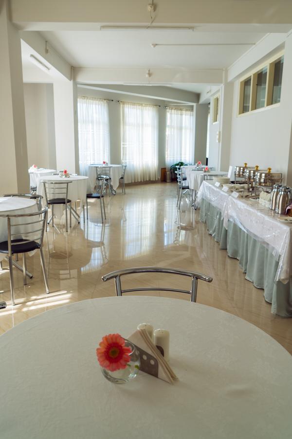 Hotel Ariel Kohima Экстерьер фото